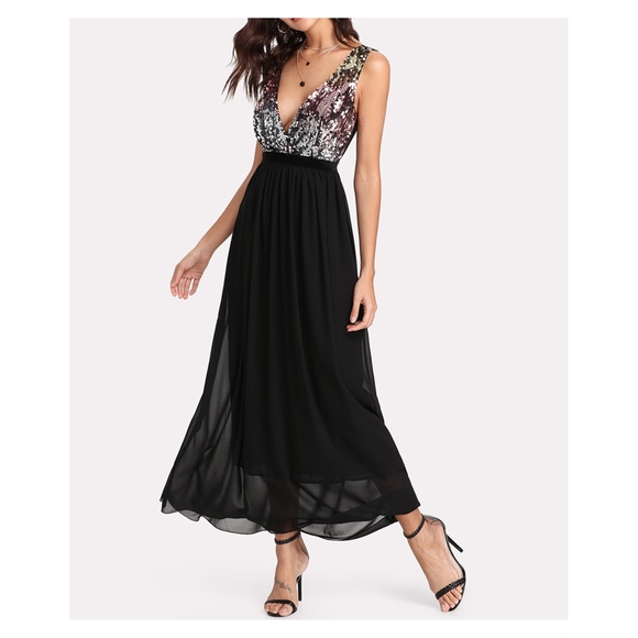 Black Deep V Sleeveless Sequin Contrast Maxi Dress - Picture 3 of 5
